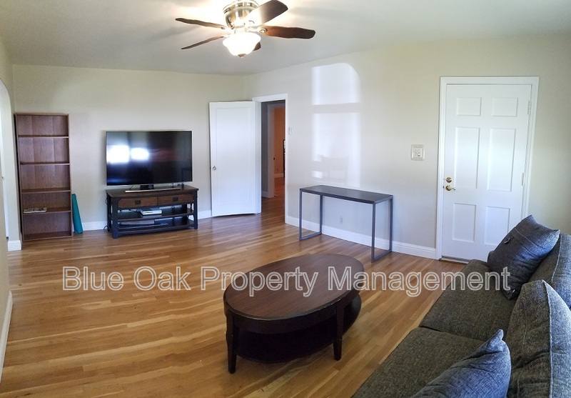 House for rent at 1316 Arbutus Ave, Chico, CA 95926