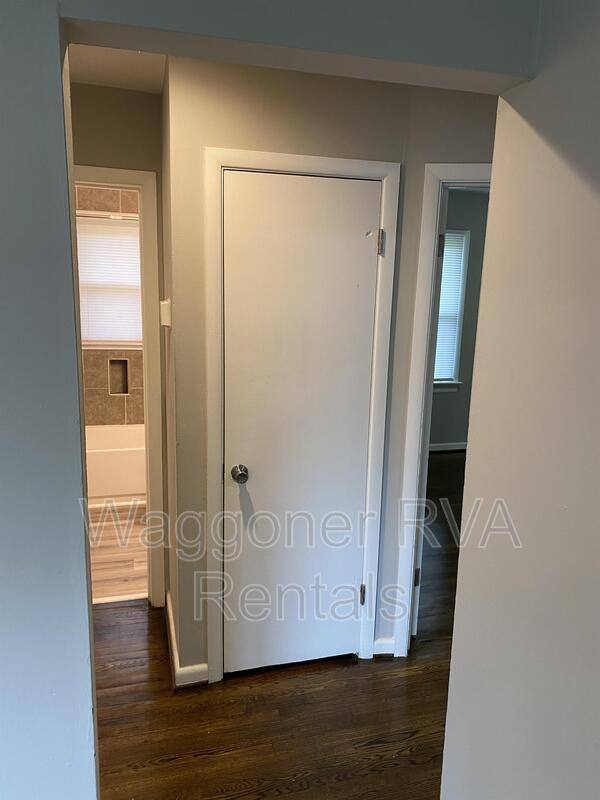 House for rent at 811 Irby Dr, Richmond, VA 23225