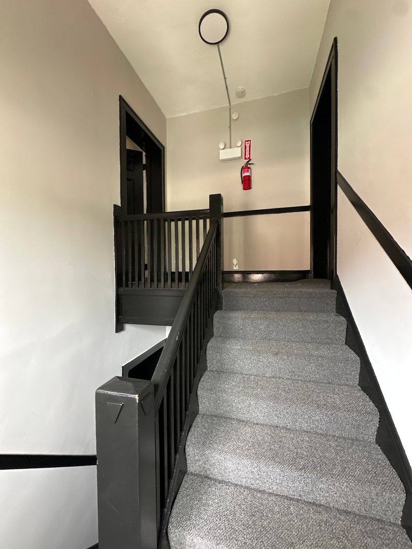 Apartment for rent at 1048-56 W 81st St, Chicago, IL 60620