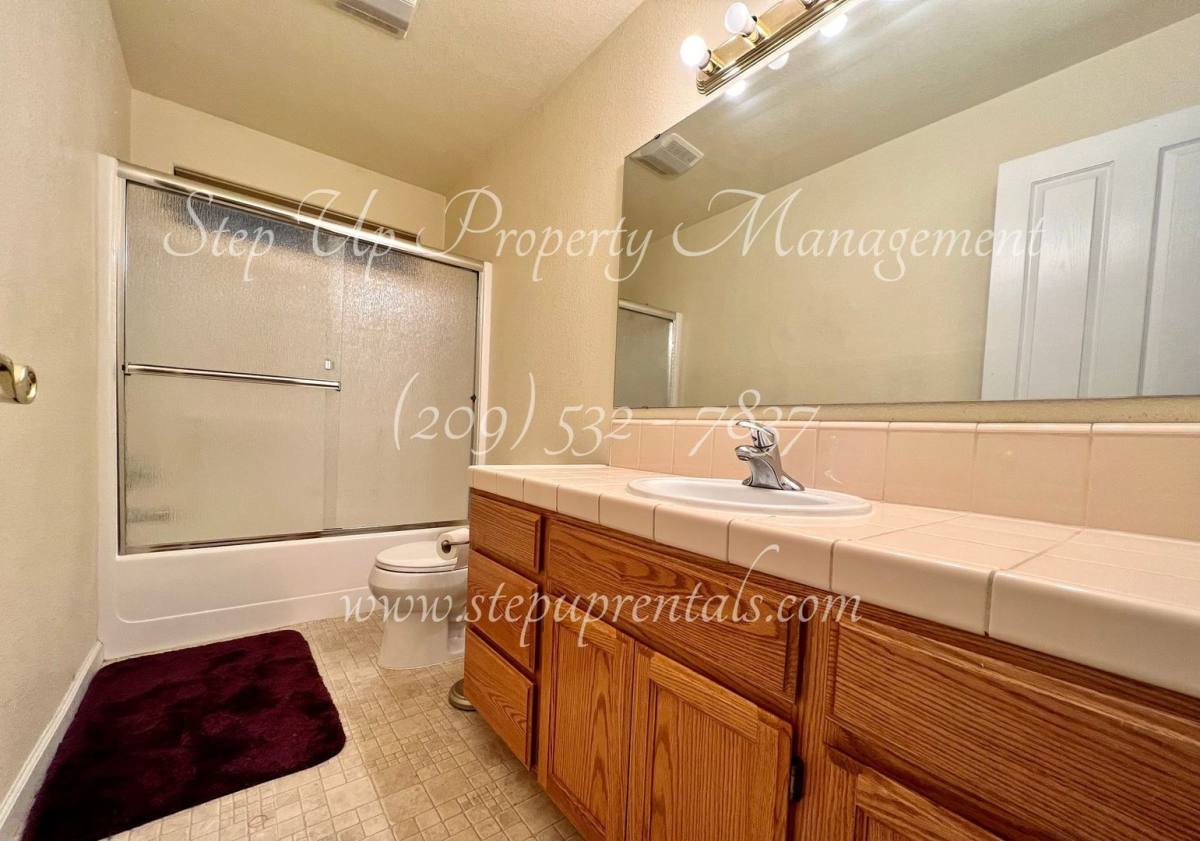 House for rent at 22519 Lina Lane, Twain Harte, CA 95383