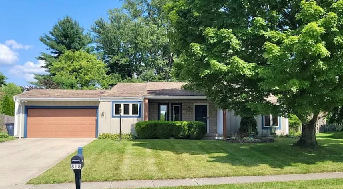House for rent at 818 Eastchester Dr, Columbus, OH 43230