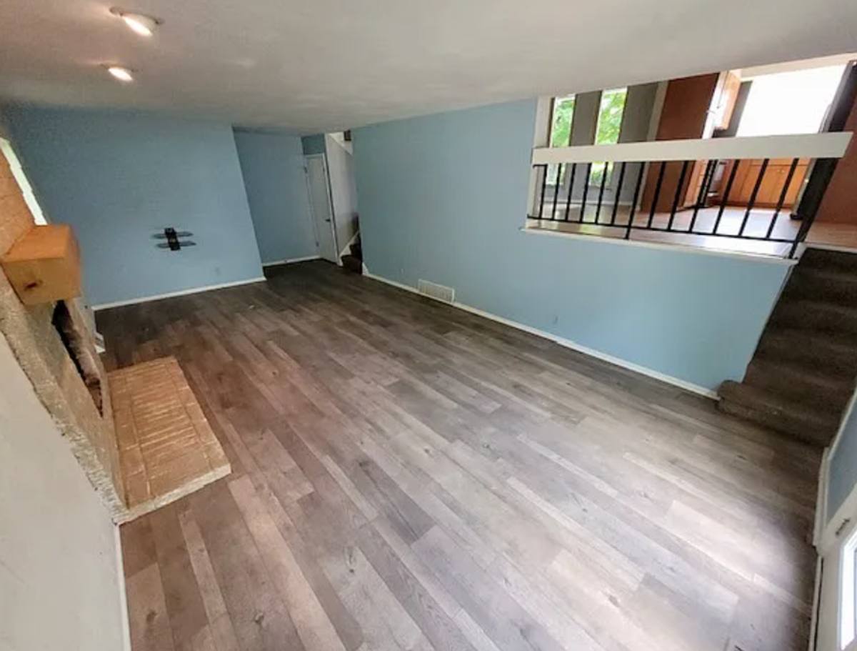 House for rent at 818 Eastchester Dr, Columbus, OH 43230