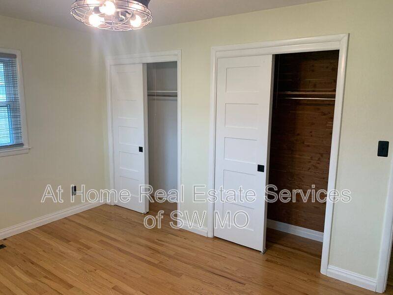 House for rent at 2322 E Langston, Springfield, MO 65804