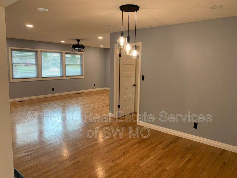 House for rent at 2322 E Langston, Springfield, MO 65804