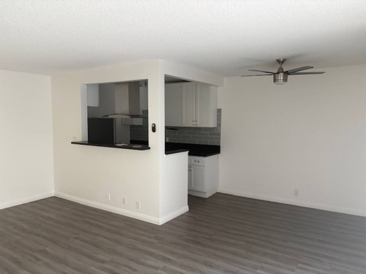 Apartment for rent at 1341 N Poinsettia Place, Los Angeles, CA 90046