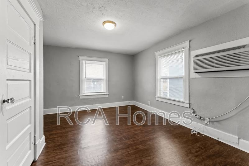 Apartment for rent at 528 1 2 E Raymond St, Indianapolis, IN 46203