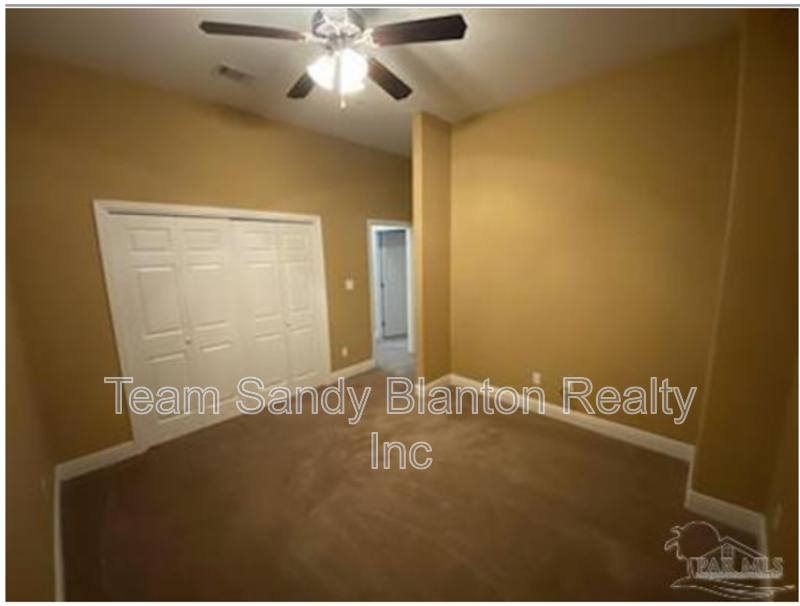 Apartment for rent at 7071 Lake Joanne Dr #3C, Pensacola, FL 32506
