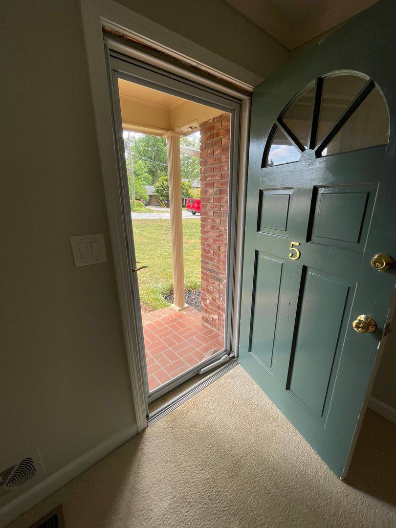 House for rent at 5 Ramblewood Lane, Greenville, SC 29615