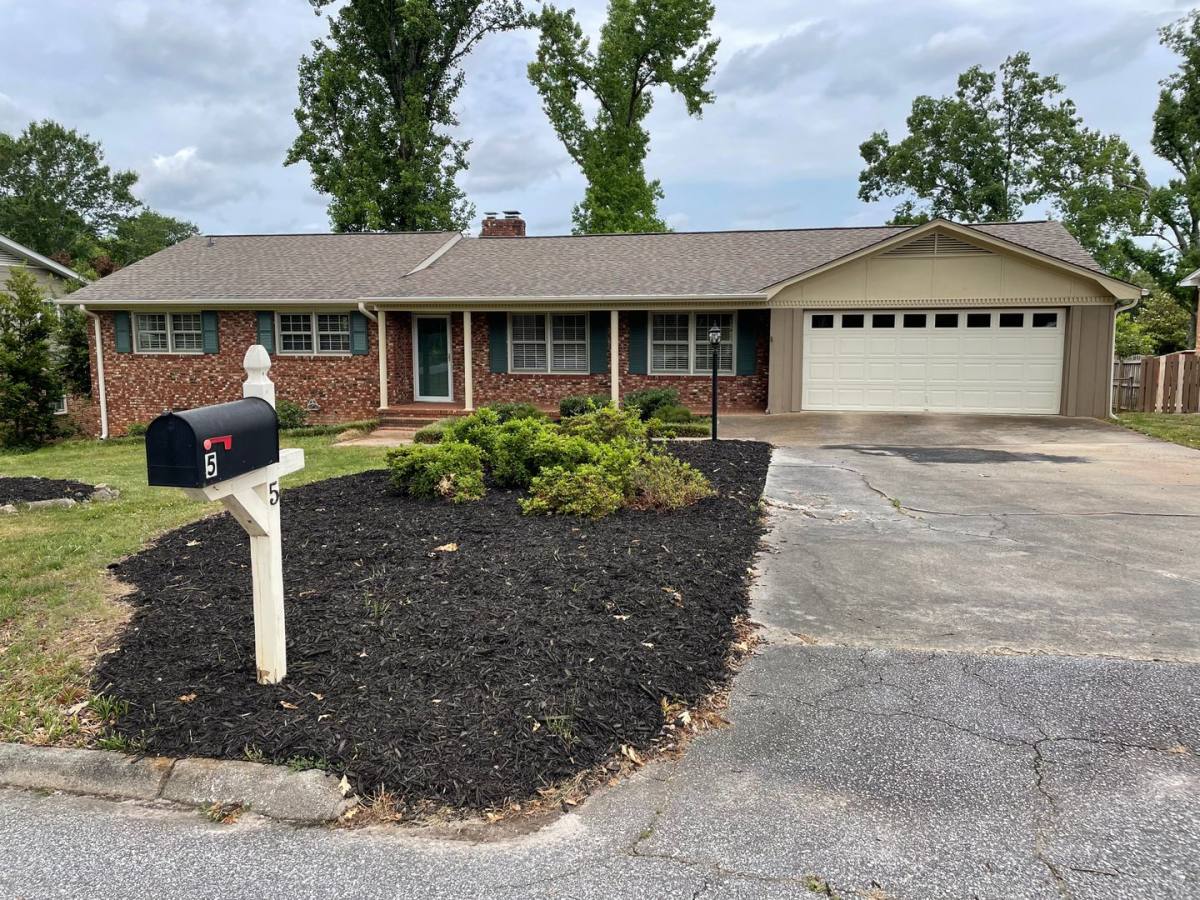 House for rent at 5 Ramblewood Lane, Greenville, SC 29615
