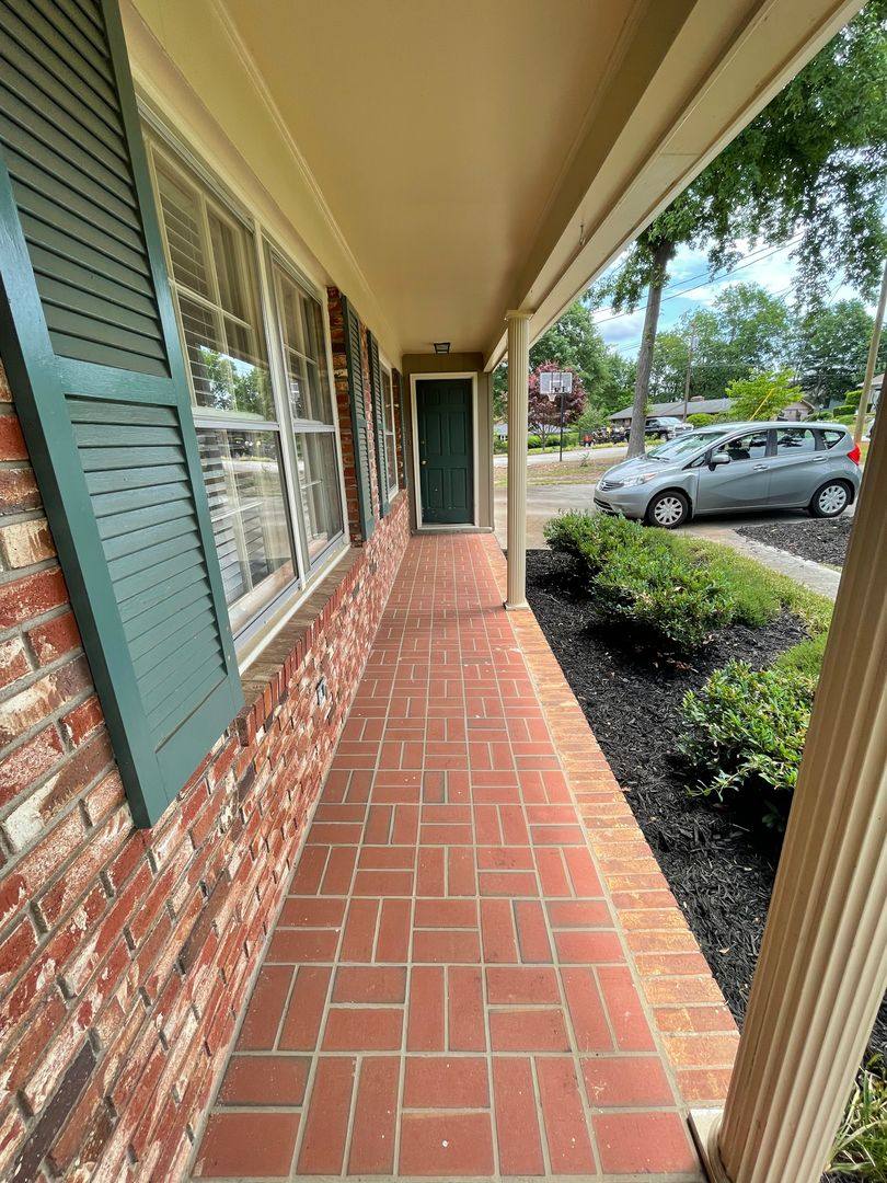 House for rent at 5 Ramblewood Lane, Greenville, SC 29615