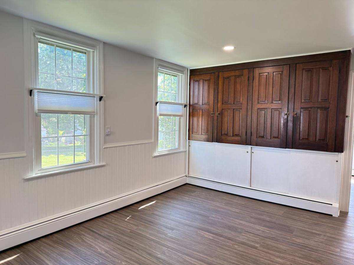 Apartment for rent at 147 Manheim St, Mount Joy, PA 17552