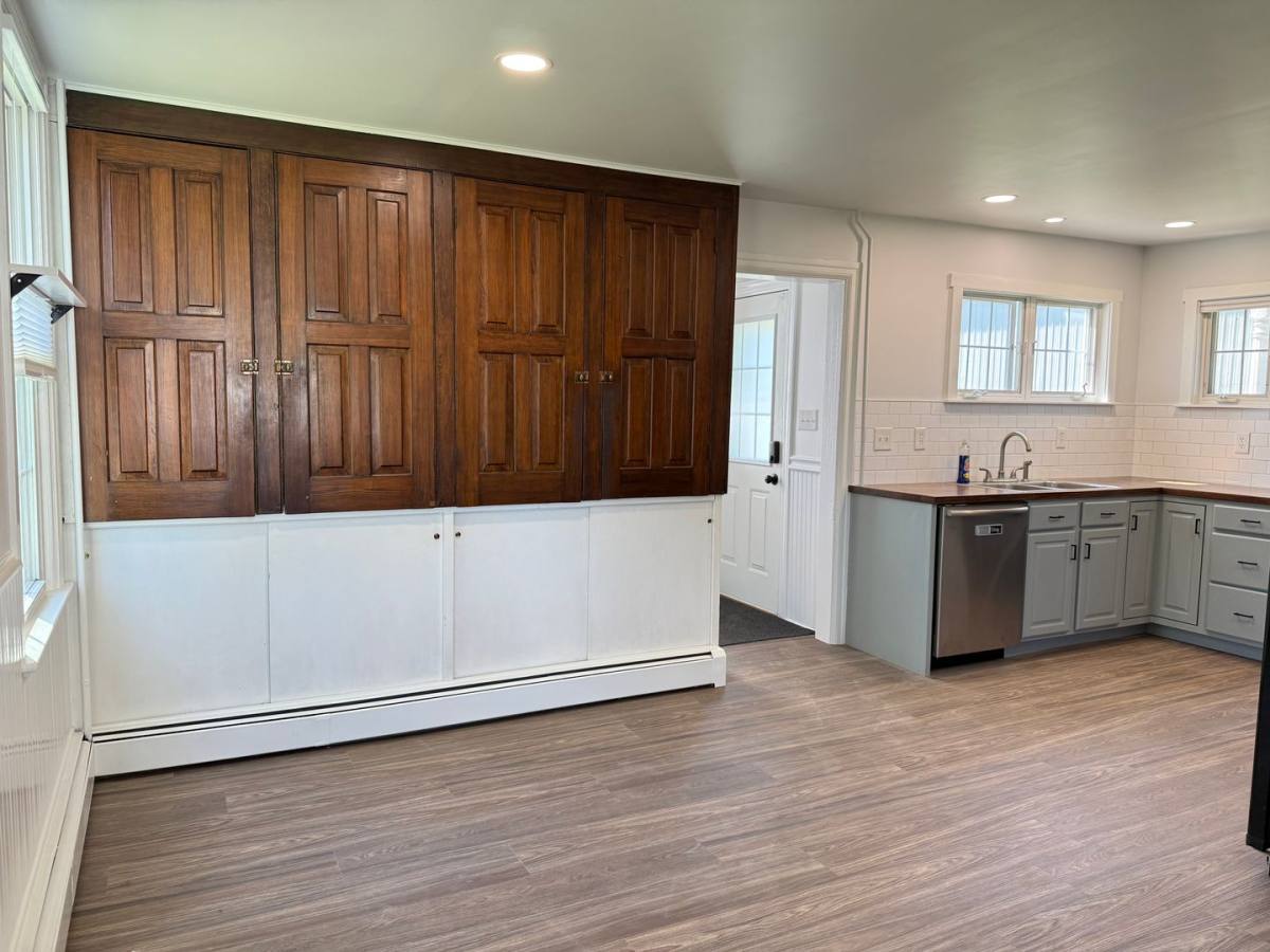 Apartment for rent at 147 Manheim St, Mount Joy, PA 17552