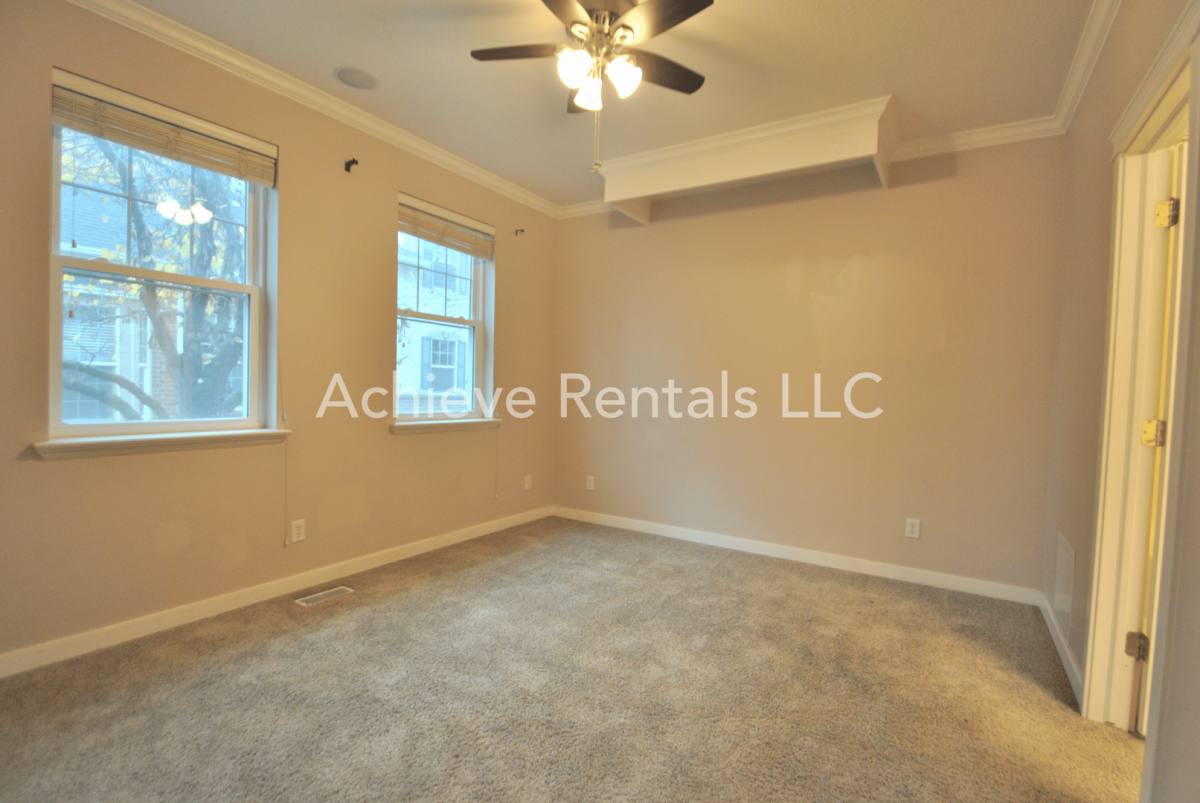 Townhouse for rent at 1035 N 130 W, Logan, UT 84341