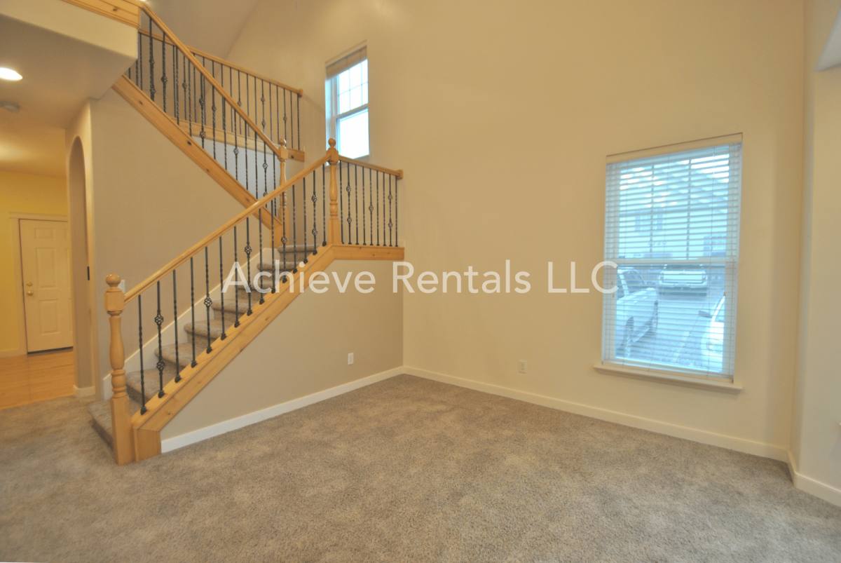 Townhouse for rent at 1035 N 130 W, Logan, UT 84341