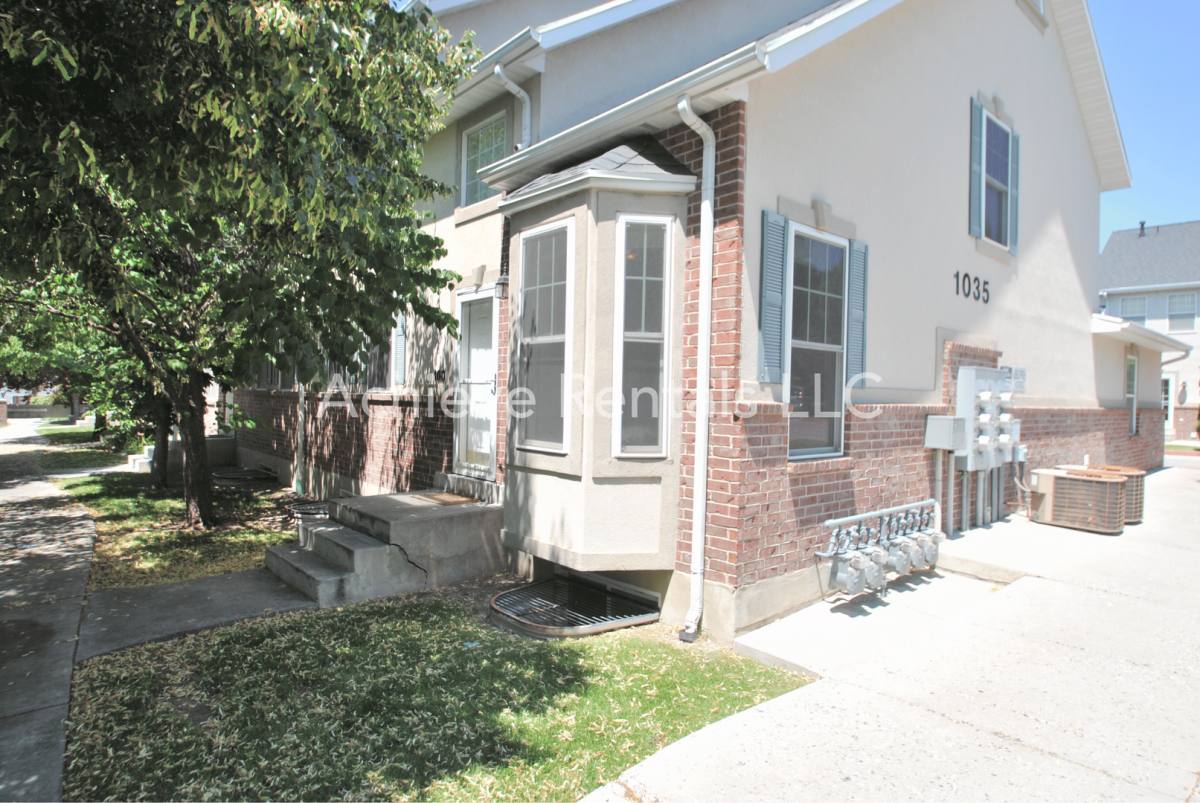 Townhouse for rent at 1035 N 130 W, Logan, UT 84341
