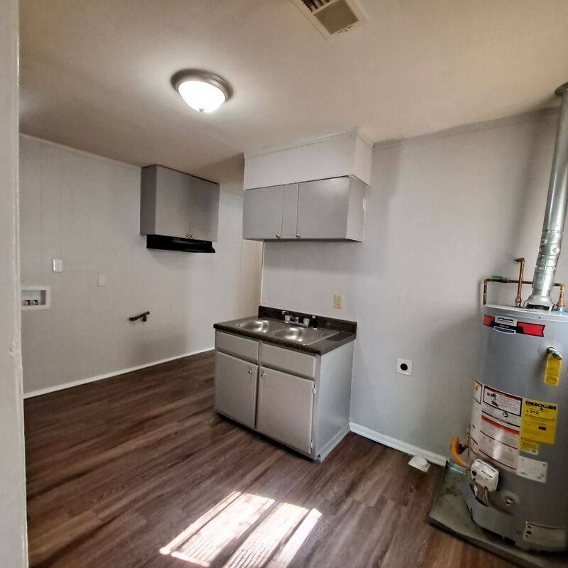 House for rent at 2655 Whitman Ave, Memphis, TN 38112