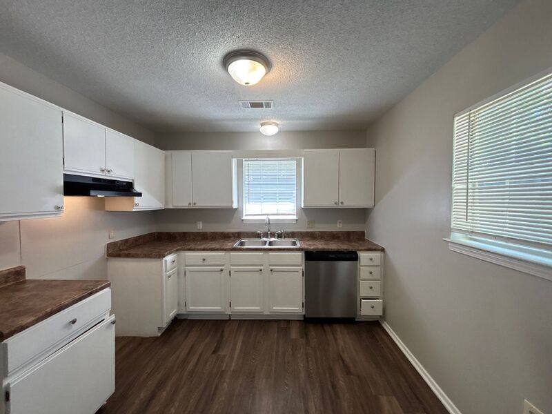 House for rent at 5015 French Bend Lane, Memphis, TN 38127