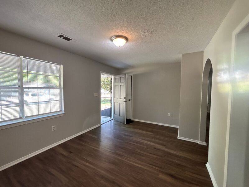 House for rent at 5015 French Bend Lane, Memphis, TN 38127