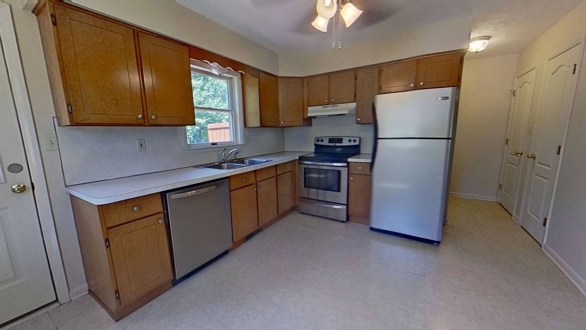 Townhouse for rent at 261 Ark Dr, Dallastown, PA 17313