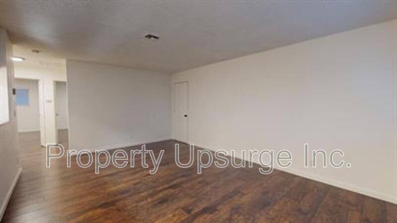 Apartment for rent at 3629 Bechelli Lane #6, Redding, CA 96002