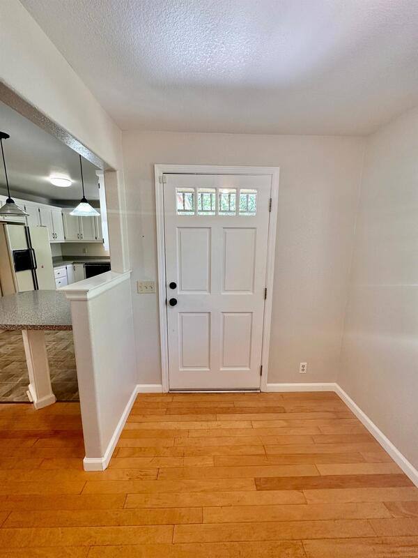 House for rent at 10529 Boulder St, Nevada City, CA 95959