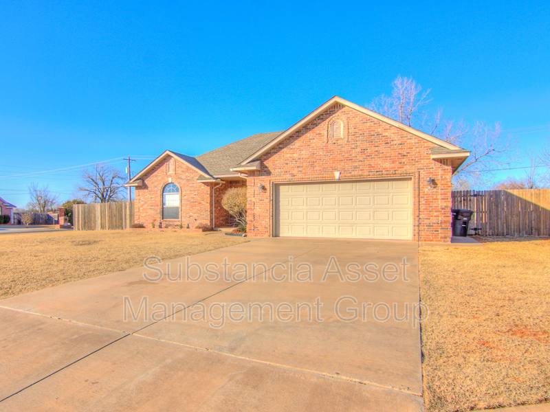 House for rent at 901 NE 26th Court, Oklahoma City, OK 73160