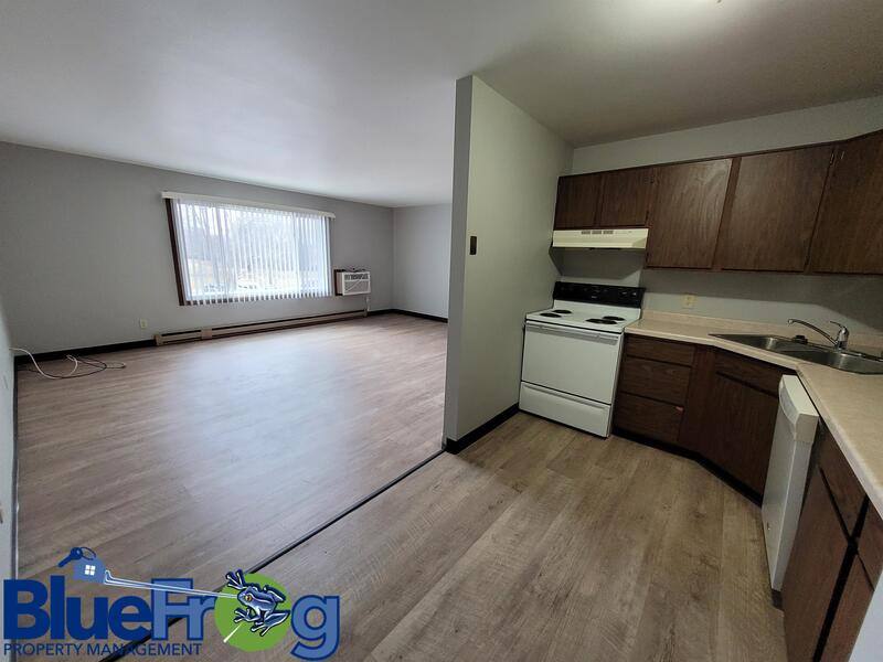Apartment for rent at 2108 Marathon Ave #6, Neenah, WI 54956