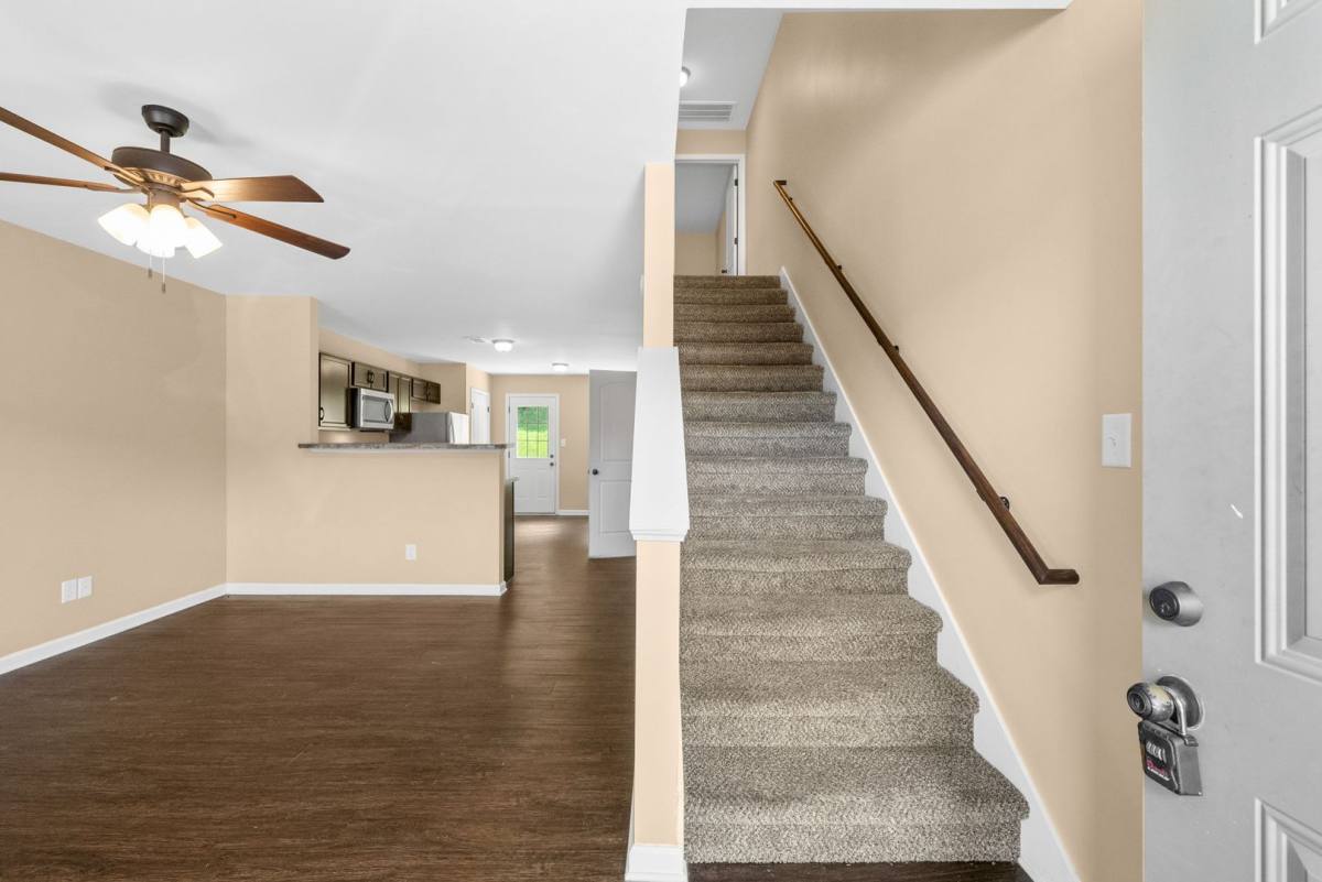 Apartment for rent at 157 Center Pointe Dr, Clarksville, TN 37040