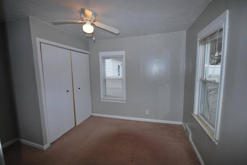 House for rent at 328 W Kalama, Madison Heights, MI 48071