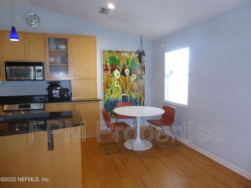 House for rent at 625 S 11th Ave, Jacksonville Beach, FL 32250