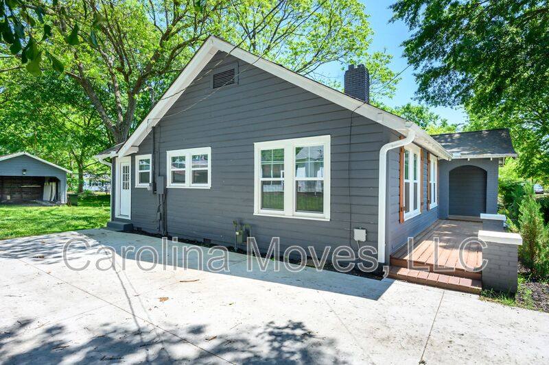 House for rent at 306 Powell St, Easley, SC 29640