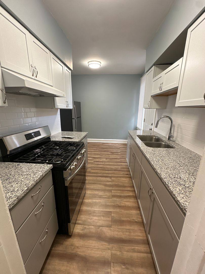 Apartment for rent at 8311 S Racine Ave, Chicago, IL 60620