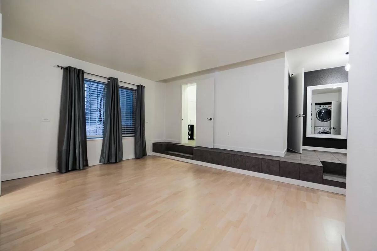 Condo for rent at 1526 Aurora Ave N, Seattle, WA 98109