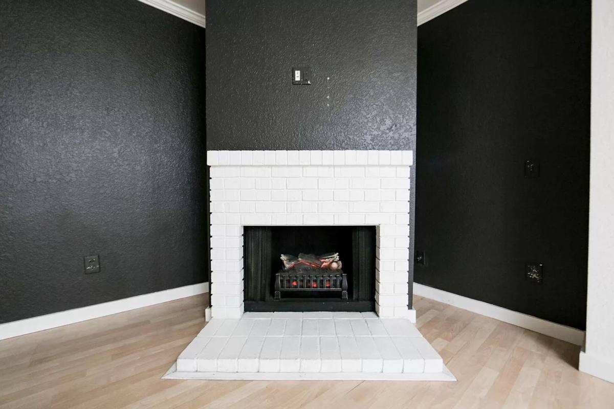 Condo for rent at 1526 Aurora Ave N, Seattle, WA 98109