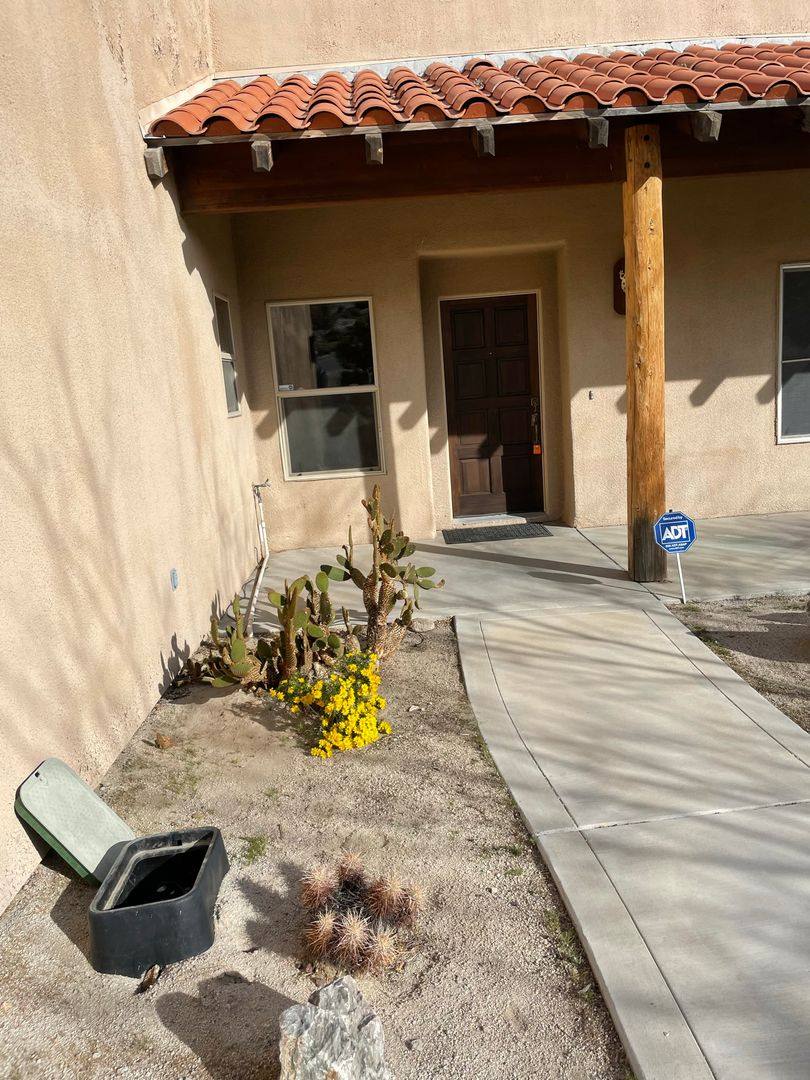 House for rent at 6231 Mirlo Rd, Yucca Valley, CA 92284