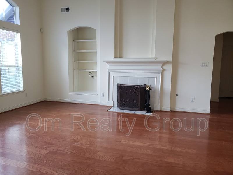 House for rent at 5319 Ashley Way Court, Sugar Land, TX 77479