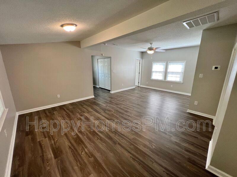 House for rent at 6 Maverick St, Charleston, SC 29403
