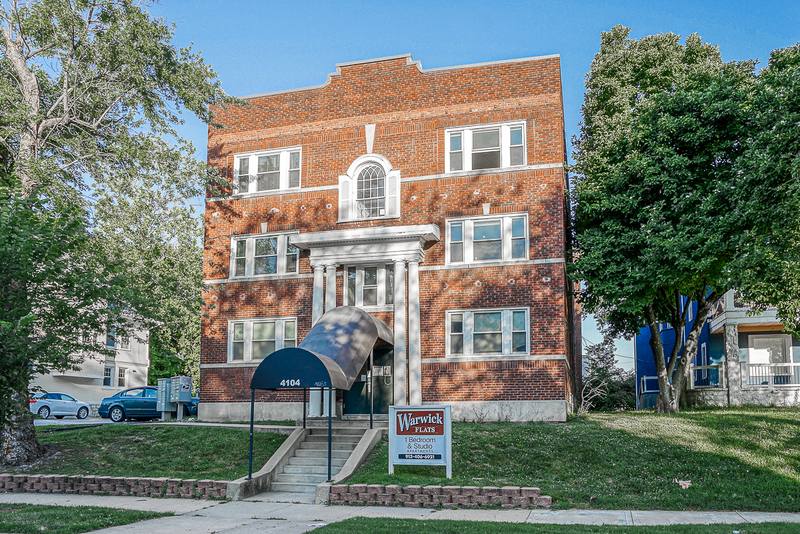 Apartment for rent at 4104 Warwick Blvd #103, Kansas City, MO 64111