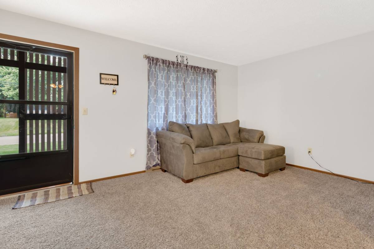 Apartment for rent at 2275 Eastwood Ave, Akron, OH 44305