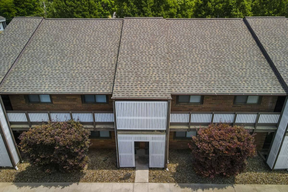 Apartment for rent at 3757 S Cleveland Massillon Rd, Barberton, OH 44203