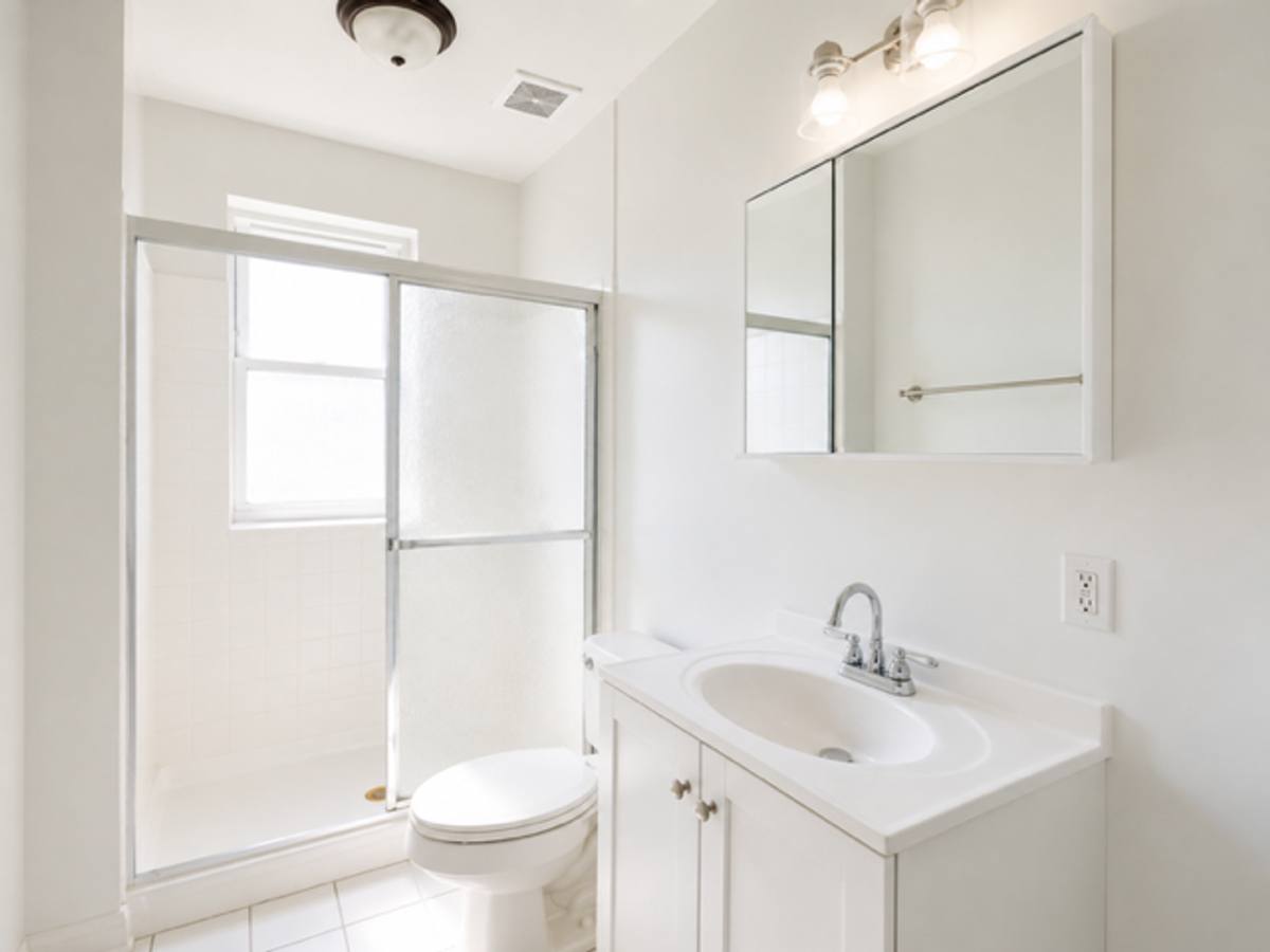Apartment for rent at 2332 W Charleston St, Chicago, IL 60647
