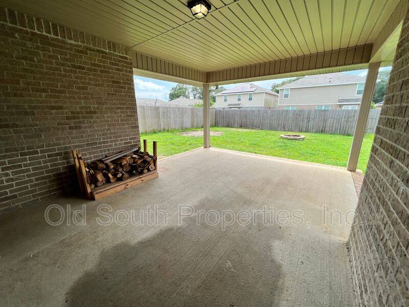 House for rent at 4187 Roosevelt Way, Milton, FL 32583