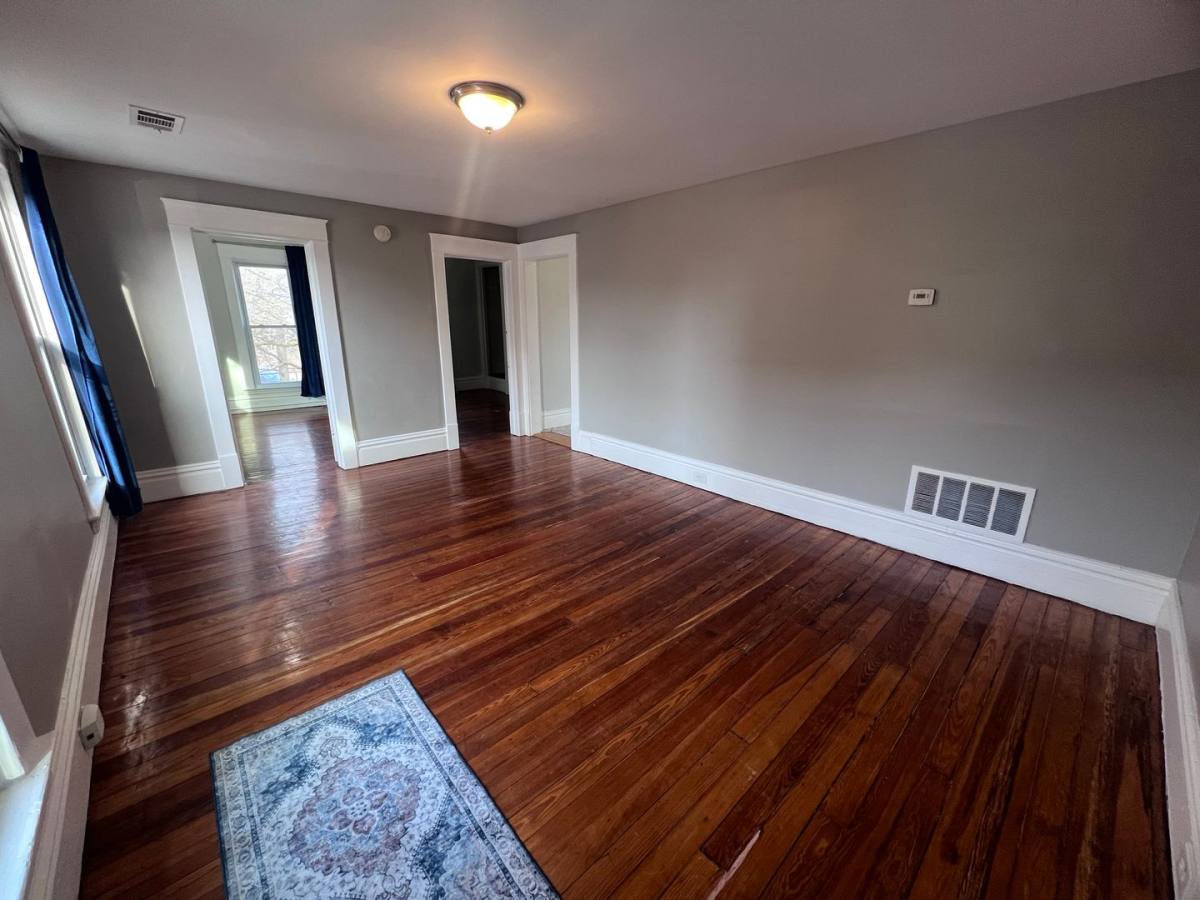 Apartment for rent at 633 Coit Ave NE, Grand Rapids, MI 49503
