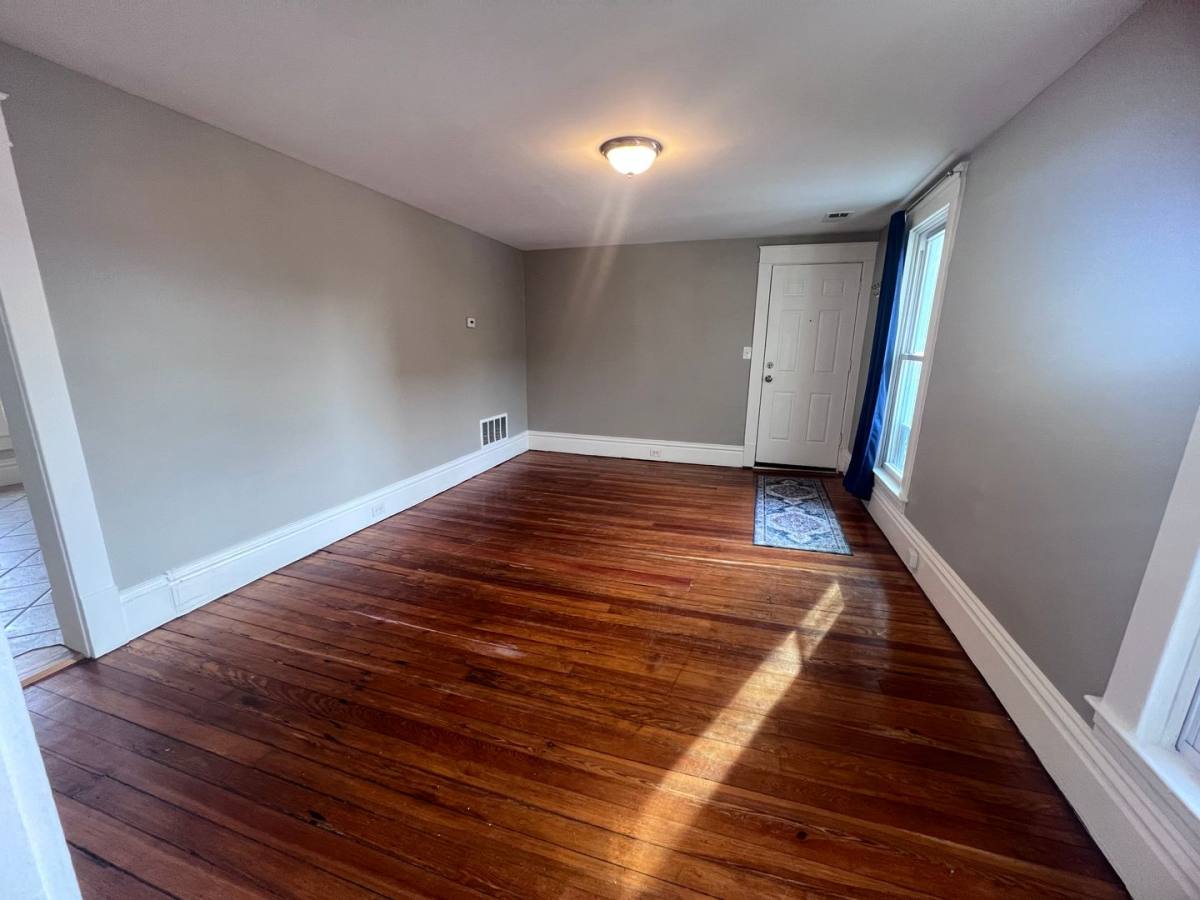 Apartment for rent at 633 Coit Ave NE, Grand Rapids, MI 49503