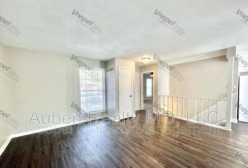 House for rent at 10113 E 67th St, Kansas City, MO 64133