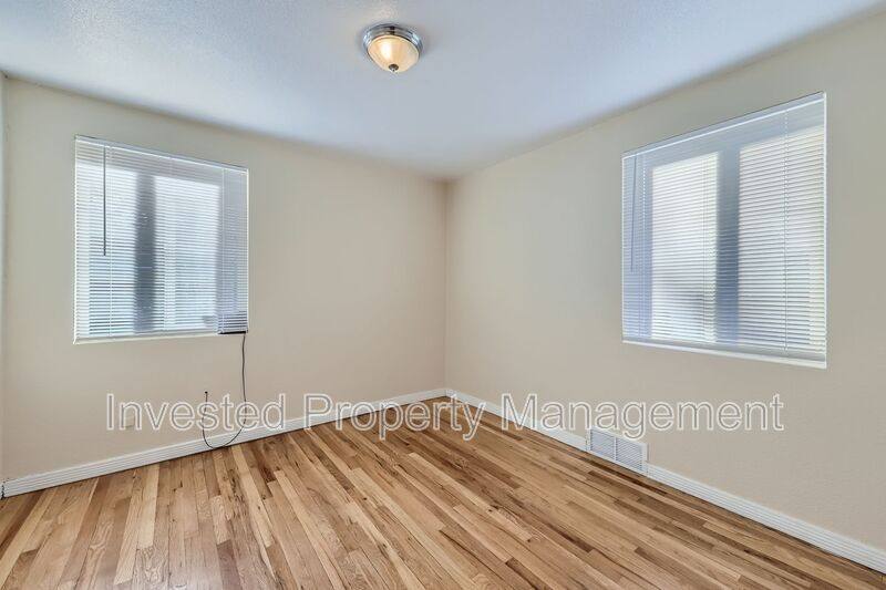Apartment for rent at 1960 Yosemite St, Denver, CO 80220