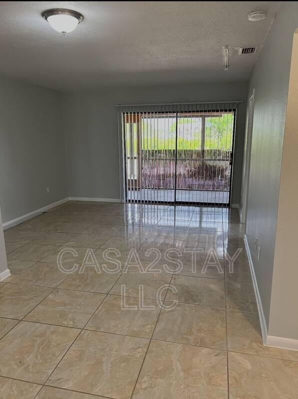 Apartment for rent at 7295-7297 Albany Rd #3, Fort Myers, FL 33967