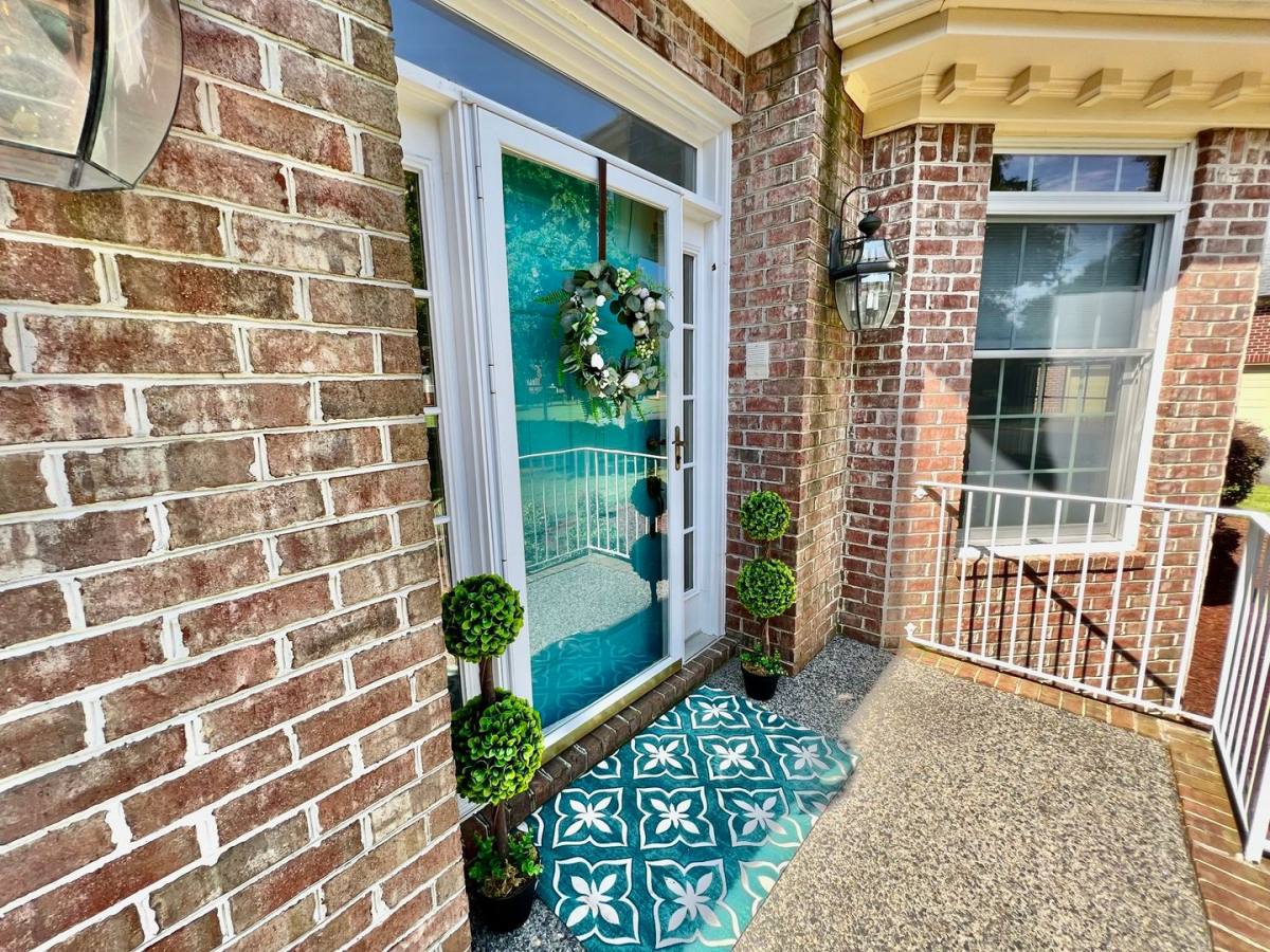 House for rent at 1709 Timber Ridge Court, Virginia Beach, VA 23455