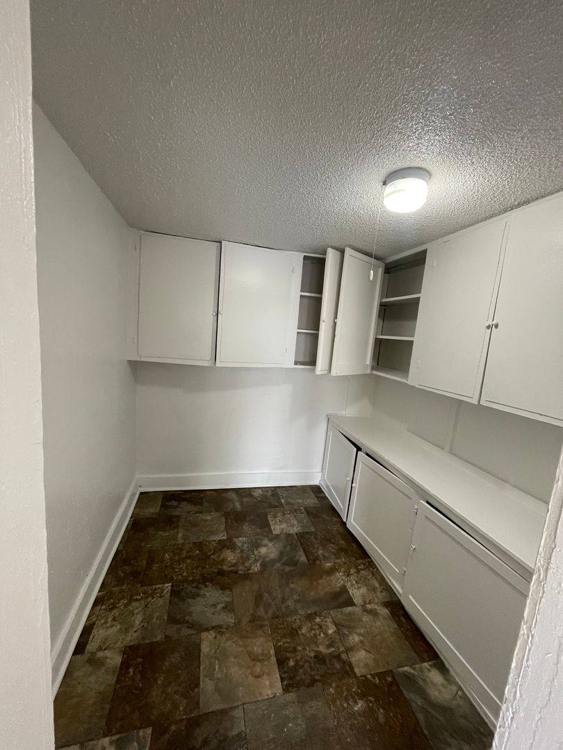 Apartment for rent at 422 Columbus St, Rapid City, SD 57701