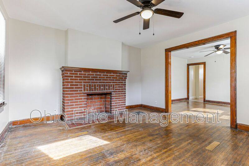 House for rent at 254 S Wayne Ave, Columbus, OH 43204